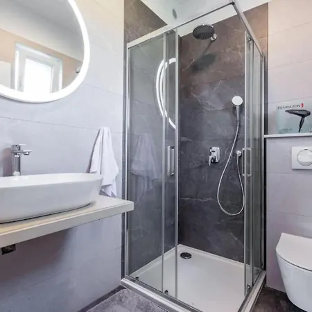 Peaceful Murvica Pool, Garden, And Modern Comfort - Two Bedroom With Private Pool * Zadar