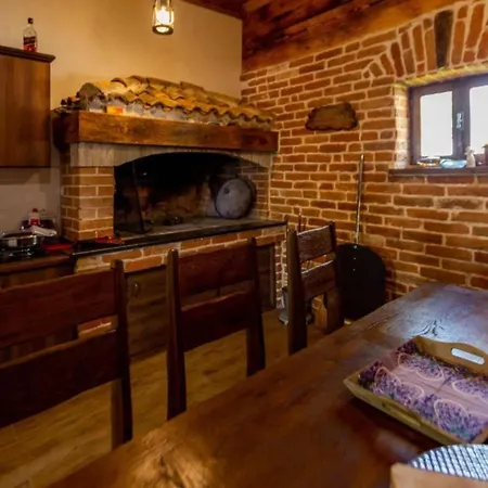 Peaceful Murvica Pool, Garden, And Modern Comfort - Two Bedroom With Private Pool