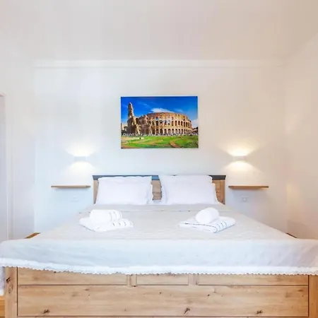 Peaceful Murvica Pool, Garden, And Modern Comfort - Two Bedroom With Private Pool