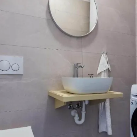 Lejlighed Peaceful Murvica Pool, Garden, And Modern Comfort - Two Bedroom With Private Pool *